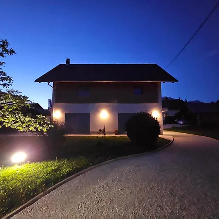 House Apartment *